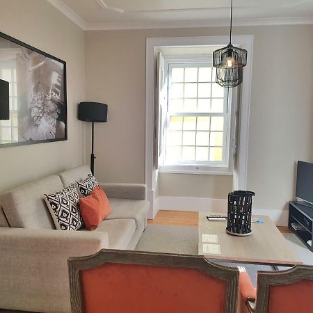 Lisbon Finestay Bica Apartment Bagian luar foto